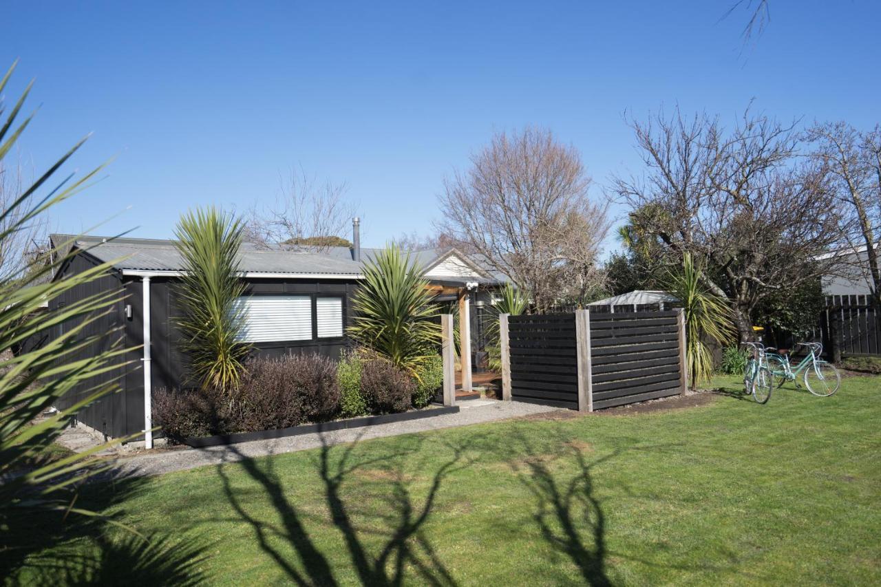 Bach On Daniel Villa Martinborough Exterior photo